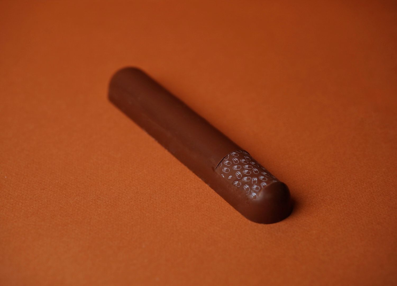 Peanut caramel finger